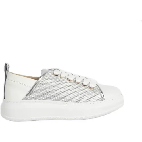 Traforato sneakers , female, Sizes: 3 UK - Alexander Smith - Modalova