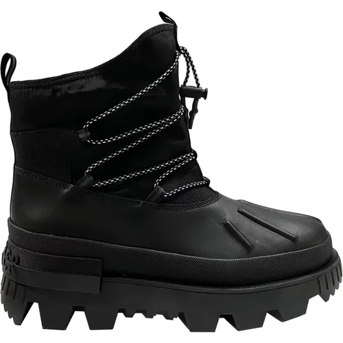 Mallard Lace-Up Boots , male, Sizes: 8 UK - Moncler - Modalova