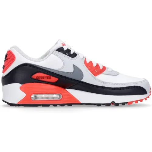 Gore Tex Air Max 90 Low Sneaker , male, Sizes: 6 UK, 11 UK, 9 UK, 8 UK, 7 UK - Nike - Modalova