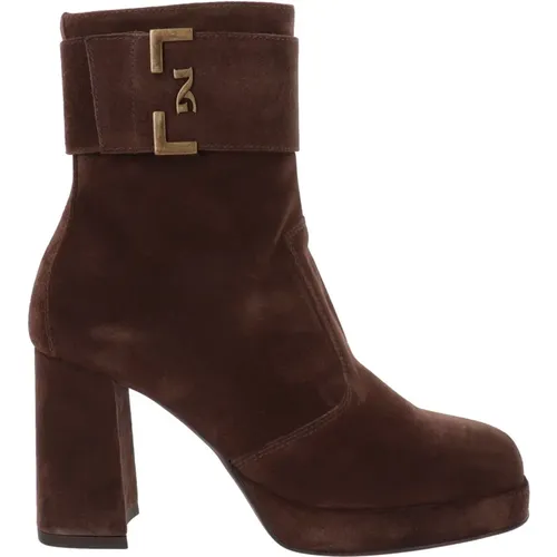 Leather Zip Closure Women Ankle Boots , female, Sizes: 5 UK - Nerogiardini - Modalova