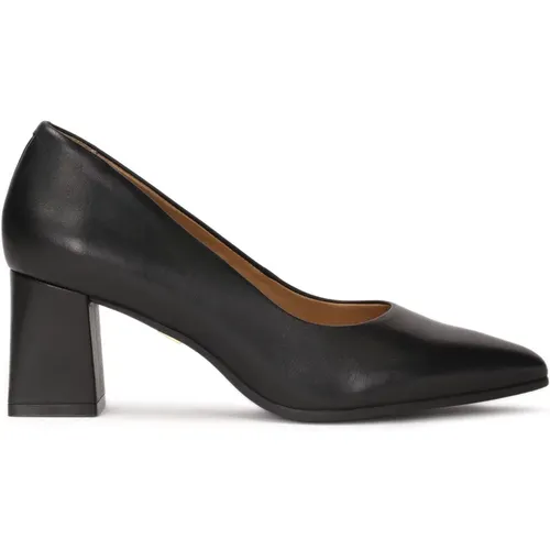 Schwarze Pumps mit breitem Shearling-Absatz - Kazar - Modalova