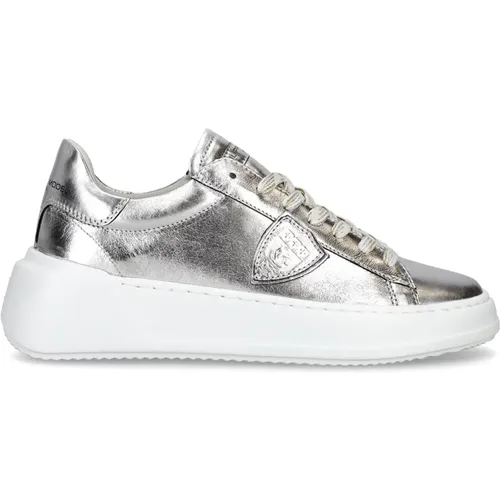Silberne Glamour Sneakers , Damen, Größe: 35 EU - Philippe Model - Modalova