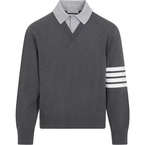 Grey V-Neck Sweater , male, Sizes: 2XL - Thom Browne - Modalova