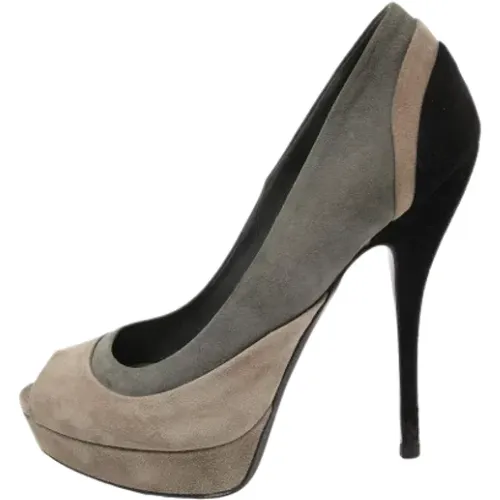 Pre-owned Suede heels , female, Sizes: 3 UK - Gucci Vintage - Modalova