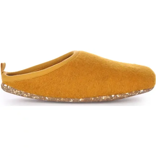 Cozy Wool Slippers in Mustard , female, Sizes: 4 UK - Camper - Modalova