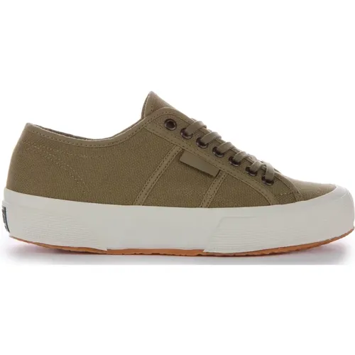 Low Top Trainers in Olive , male, Sizes: 8 UK, 11 UK, 10 1/2 UK, 10 UK, 8 1/2 UK, 7 1/2 UK, 9 UK - Superga - Modalova