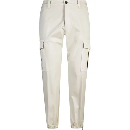 Slim-fit Trousers , male, Sizes: W32, W30, W31, W36 - Eleventy - Modalova