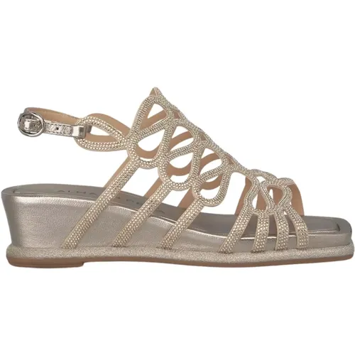 Glitter Wedge Sandal , female, Sizes: 6 UK, 3 UK, 8 UK, 4 UK, 5 UK, 9 UK, 7 UK - Alma en Pena - Modalova