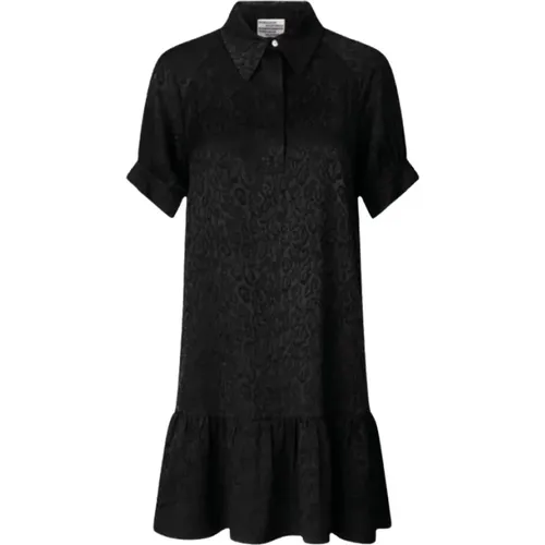 Shirt Dresses , female, Sizes: M - BAUM UND PFERDGARTEN - Modalova