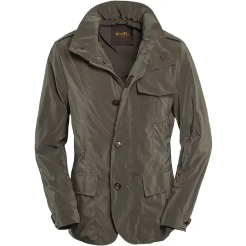 Leichte Jacke,Sahara-Jacke mit aufgesetzten Taschen,Iridescent Field Jacket mit Versteckter Kapuze - Moorer - Modalova