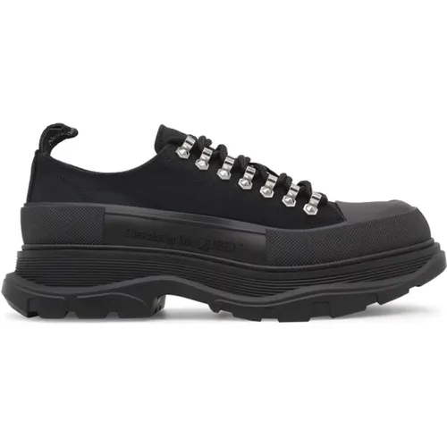 Tread Slick Sneakers , male, Sizes: 10 UK - alexander mcqueen - Modalova