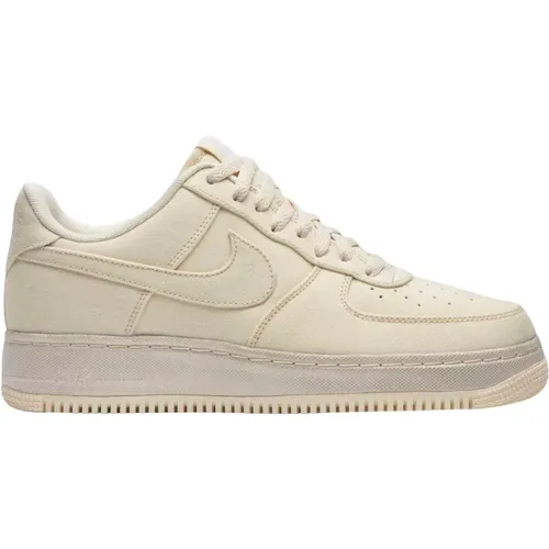 Limited Edition Air Force 1 Low , male, Sizes: 13 1/2 UK, 4 1/2 UK, 5 UK, 7 UK, 10 1/2 UK, 11 UK, 12 UK, 9 UK, 10 UK - Nike - Modalova