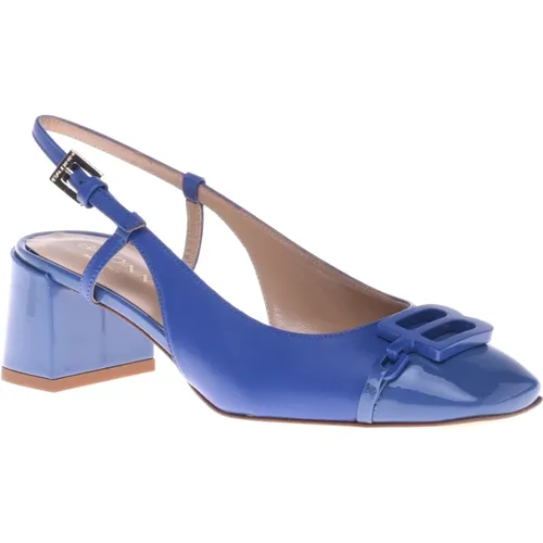 Court shoe in calfskin , female, Sizes: 6 UK, 4 1/2 UK, 3 1/2 UK - Baldinini - Modalova