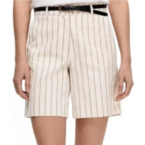 Pin Stripe Shorts , female, Sizes: M, XS - Selected Femme - Modalova