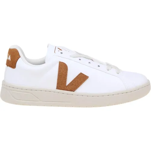 Camel Leather Sneakers Round Tip , male, Sizes: 3 UK, 4 UK, 7 UK, 11 UK, 9 UK, 10 UK, 2 UK, 5 UK, 8 UK - Veja - Modalova