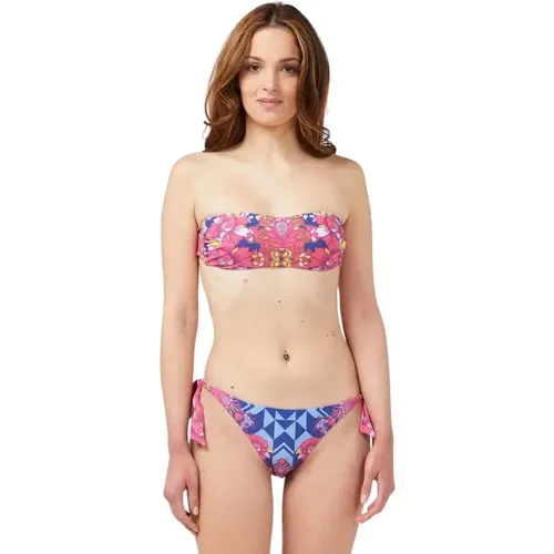 Lebendiger Fuchsia Bikini für Abenteuerlustige Fashionistas - Custo Barcelona - Modalova