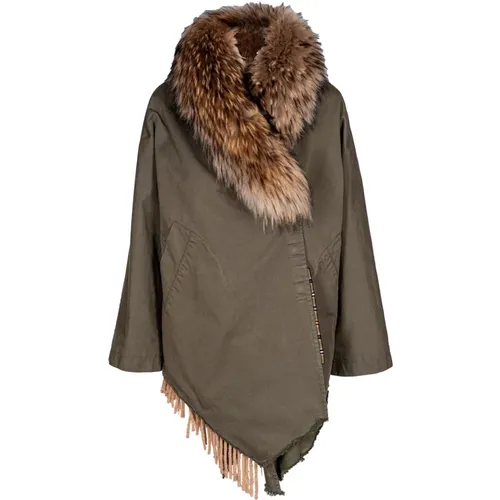 Short Cotton Parka with Detachable Wool Inner Vest and Racoon Fur , female, Sizes: S - bazar deluxe - Modalova