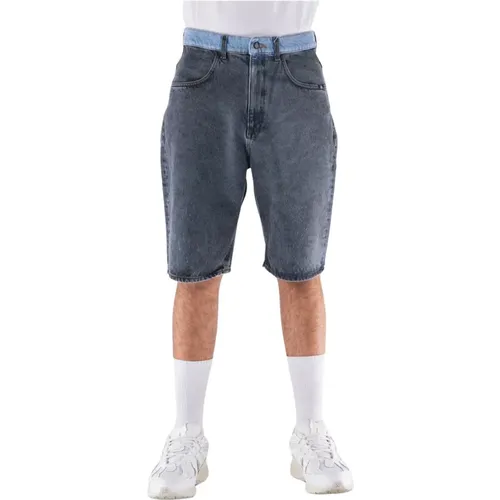 Denim Shorts for Men , male, Sizes: W30, W29, W33, W31, W32, W28 - Amish - Modalova