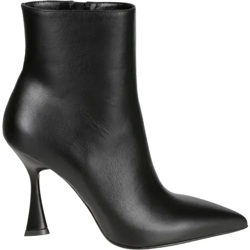 Pointed Ankle Boot , female, Sizes: 6 UK, 3 UK, 8 UK, 7 UK - Sergio Levantesi - Modalova