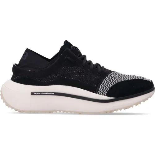 And White Low-Top Sneakers with Suede Details , male, Sizes: 7 UK - Y-3 - Modalova