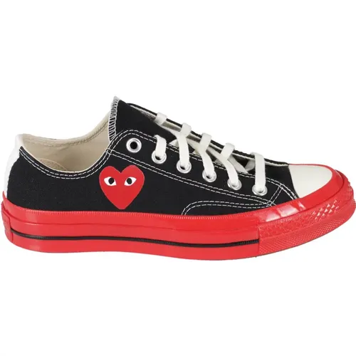 Rote Sohle Low Top Sneakers - Comme des Garçons Play - Modalova