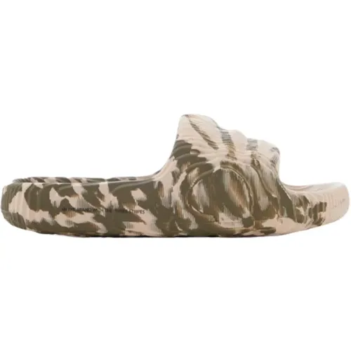 Comfortable Mars Expedition Sliders , male, Sizes: 5 UK - Adidas - Modalova