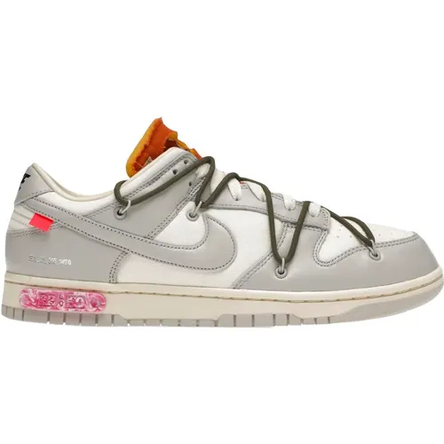 Limited Edition Off-White Dunk Low Lot 22 , male, Sizes: 10 1/2 UK, 4 1/2 UK, 15 1/2 UK, 8 UK, 13 1/2 UK, 8 1/2 UK, 9 UK, 2 UK, 7 UK, 6 1/2 UK, 12 UK, - Nike - Modalova