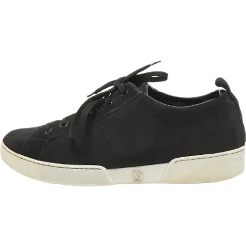 Pre-owned Suede sneakers , female, Sizes: 6 UK - Louis Vuitton Vintage - Modalova