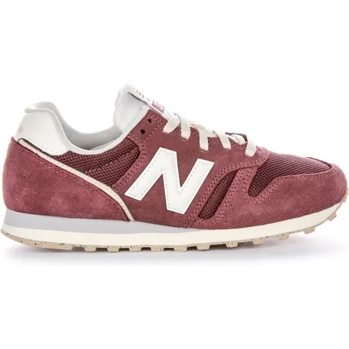 Burgundy Suede Mesh Trainers Men , male, Sizes: 4 UK - New Balance - Modalova