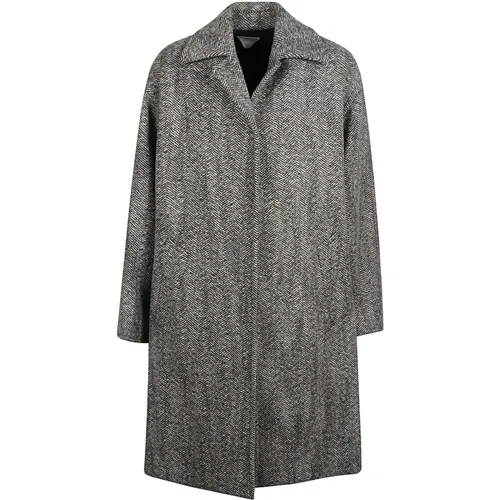 Coats - Coat , male, Sizes: XS - Bottega Veneta - Modalova