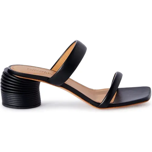 Leather Sandals Curved Heel , female, Sizes: 5 UK, 4 UK, 3 UK, 6 UK - Off White - Modalova