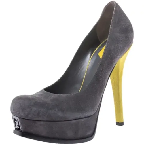 Pre-owned Suede heels , female, Sizes: 6 UK - Fendi Vintage - Modalova