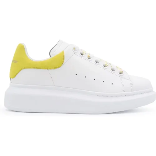 Leather Oversized Sneakers with Suede Detail , female, Sizes: 8 UK - alexander mcqueen - Modalova