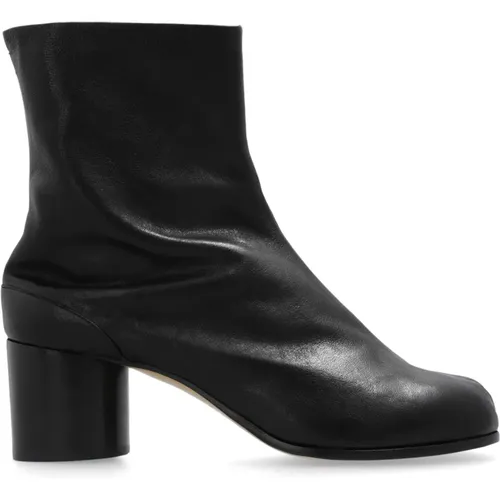 Tabi ankle boots , female, Sizes: 3 UK, 3 1/2 UK, 4 UK, 7 UK, 2 UK - Maison Margiela - Modalova