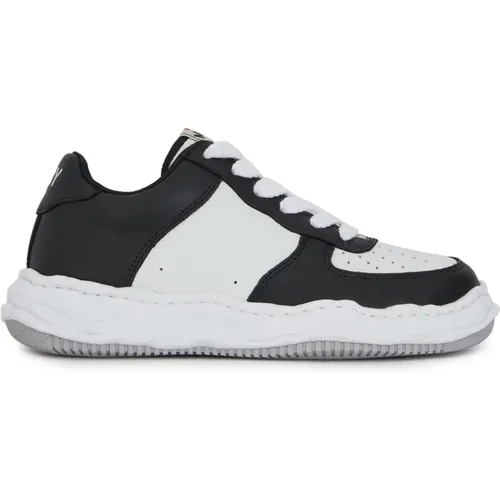 Stylish Men`s Sneakers , male, Sizes: 5 UK, 7 UK - Mihara Yasuhiro - Modalova