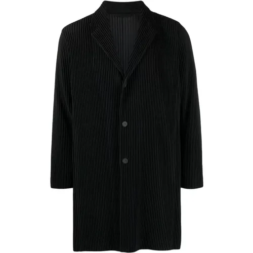Pleated Plissé Long Coat , male, Sizes: XL - Issey Miyake - Modalova