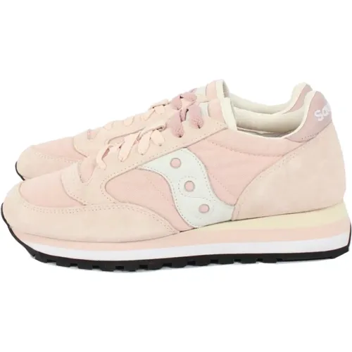 Peach/White Jazz Triple Sneakers for Women , female, Sizes: 6 UK, 3 UK, 5 UK, 4 UK, 7 UK, 5 1/2 UK, 4 1/2 UK - Saucony - Modalova