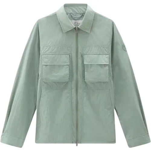 Sage Crinkle Overshirt Safari Style , Herren, Größe: L - Woolrich - Modalova