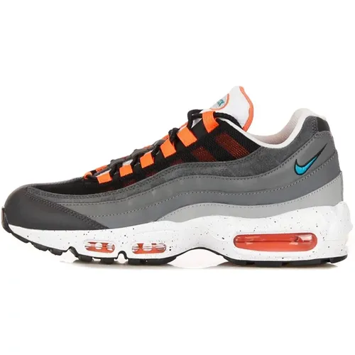 Low Sneakers Black/Aquamarine/Orange/White , male, Sizes: 6 UK, 5 UK, 4 1/2 UK - Nike - Modalova