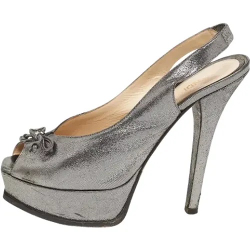 Pre-owned Leather heels , female, Sizes: 7 UK - Fendi Vintage - Modalova