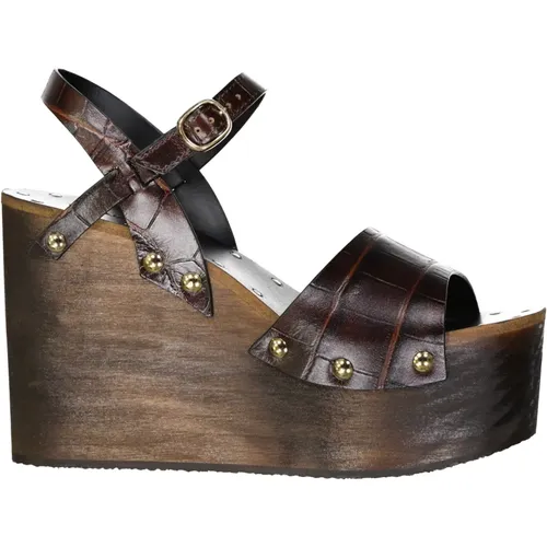 Wedge Sandals with Crocodile Effect , female, Sizes: 6 UK, 2 UK - Celine - Modalova