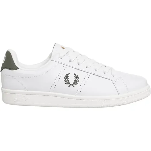 Plain B721 Sneakers with Laces Closure , male, Sizes: 9 1/2 UK, 6 1/2 UK, 8 UK, 7 UK, 9 UK - Fred Perry - Modalova