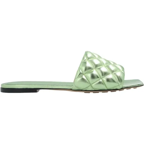 Padded slides , female, Sizes: 4 1/2 UK, 4 UK, 3 1/2 UK, 2 1/2 UK, 3 UK - Bottega Veneta - Modalova