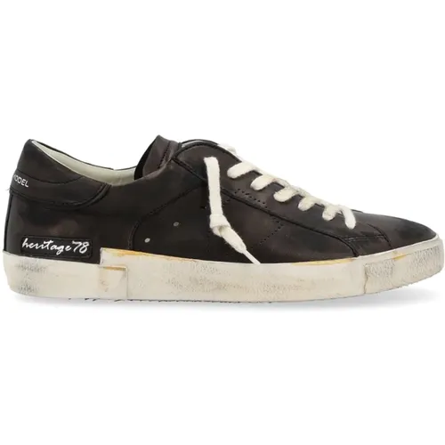 Low Top Sneakers Prlu-He02 , male, Sizes: 10 UK, 6 UK, 7 UK, 9 UK, 8 UK, 11 UK - Philippe Model - Modalova