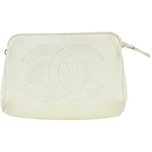Used Clutch, Good Condition , female, Sizes: ONE SIZE - Chanel Vintage - Modalova