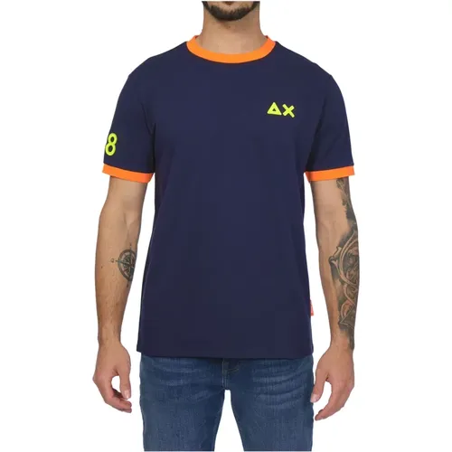 Nay Men`s T-Shirt with Fluorescent Logo Collar , male, Sizes: XL - Sun68 - Modalova