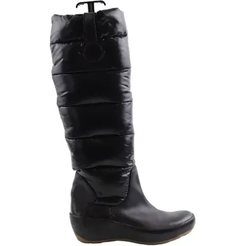 Pre-owned Fabric boots , female, Sizes: 3 UK - Moncler Pre-owned - Modalova