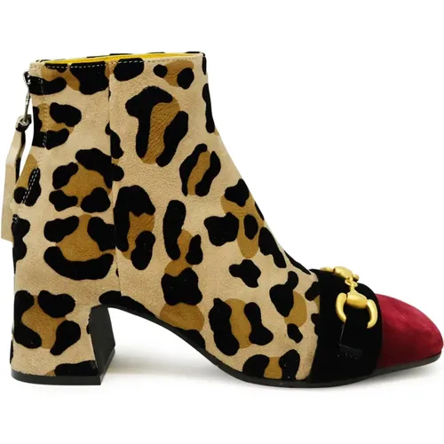 Dark Red Velvet Ankle Boots , female, Sizes: 4 UK, 4 1/2 UK - Mara Bini - Modalova