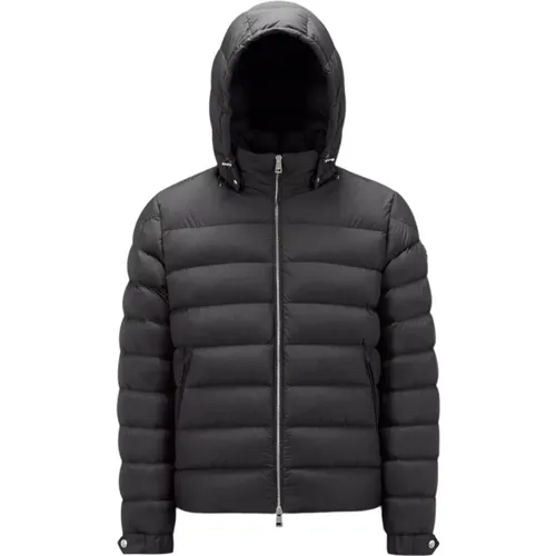 Kurze Daunenjacke mit Abnehmbarer Kapuze - Moncler - Modalova