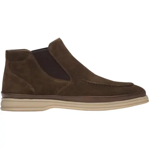 Men's Dark Slip-On Chelsea Boots made of Genuine Velour Er00116152 , male, Sizes: 8 UK, 11 UK, 10 UK, 9 UK, 7 UK, 5 UK, 6 UK - Estro - Modalova